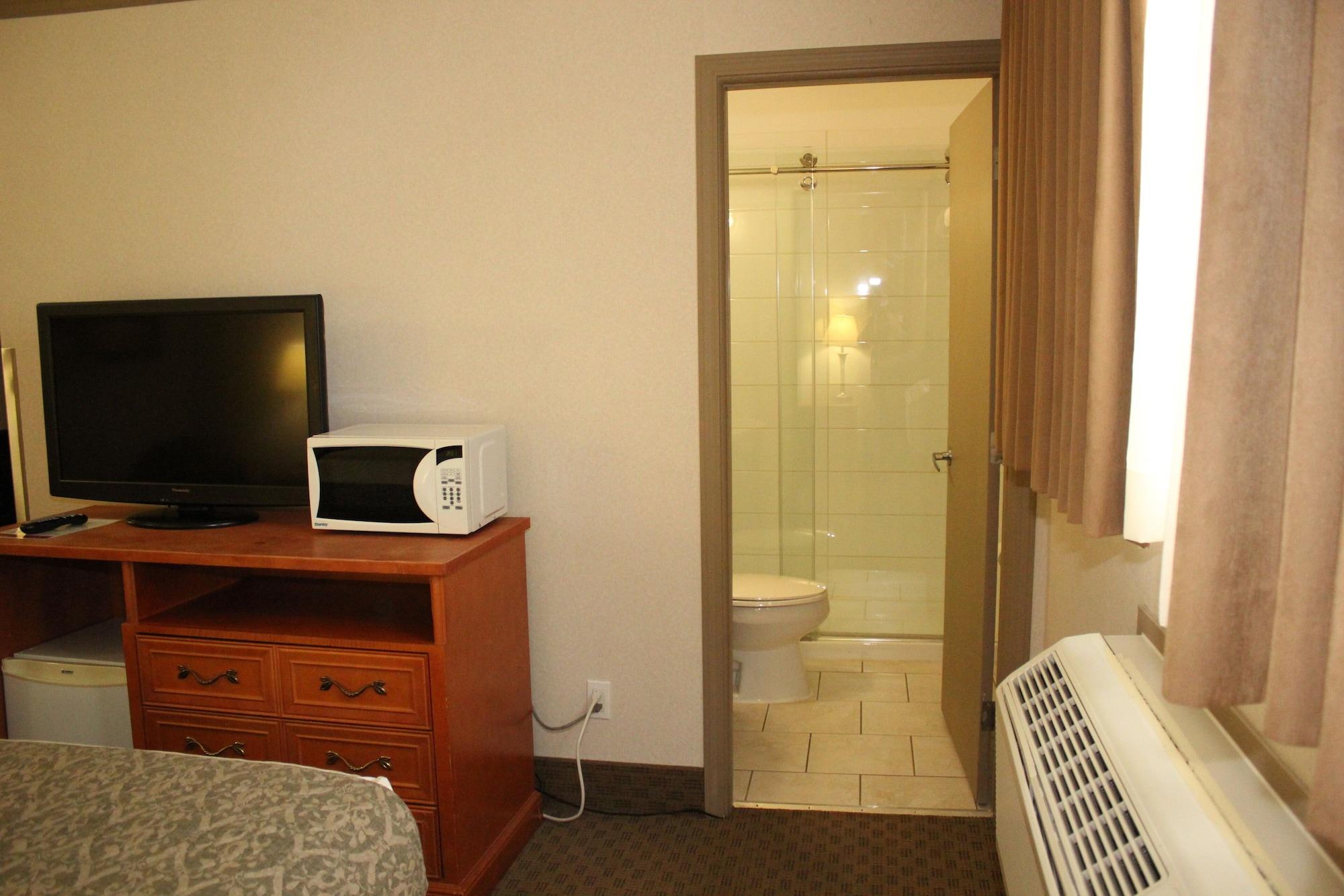 Ramada By Wyndham Edmonton South Ξενοδοχείο Εξωτερικό φωτογραφία