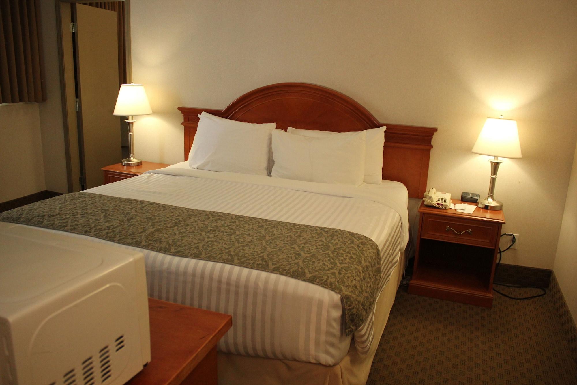 Ramada By Wyndham Edmonton South Ξενοδοχείο Εξωτερικό φωτογραφία