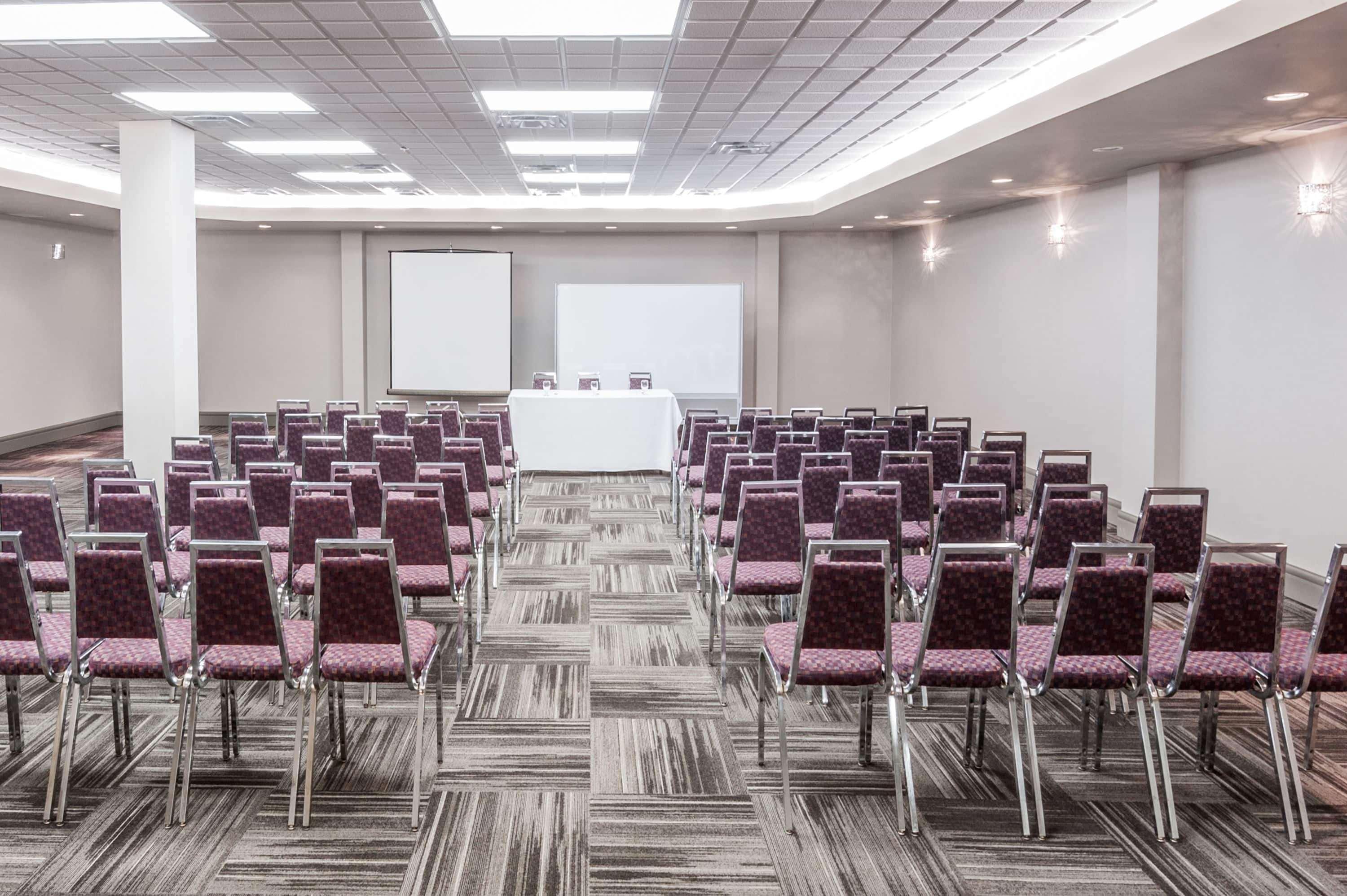 Ramada By Wyndham Edmonton South Ξενοδοχείο Εξωτερικό φωτογραφία