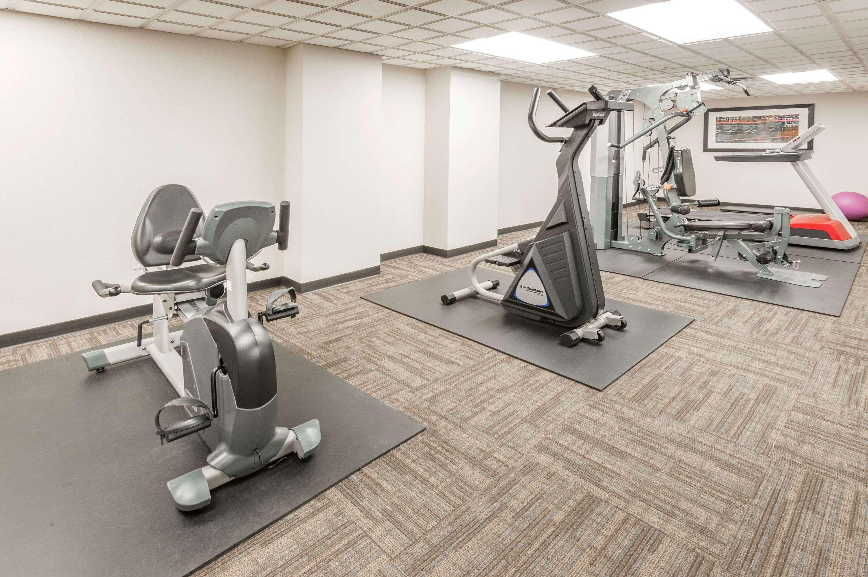 Ramada By Wyndham Edmonton South Ξενοδοχείο Εξωτερικό φωτογραφία