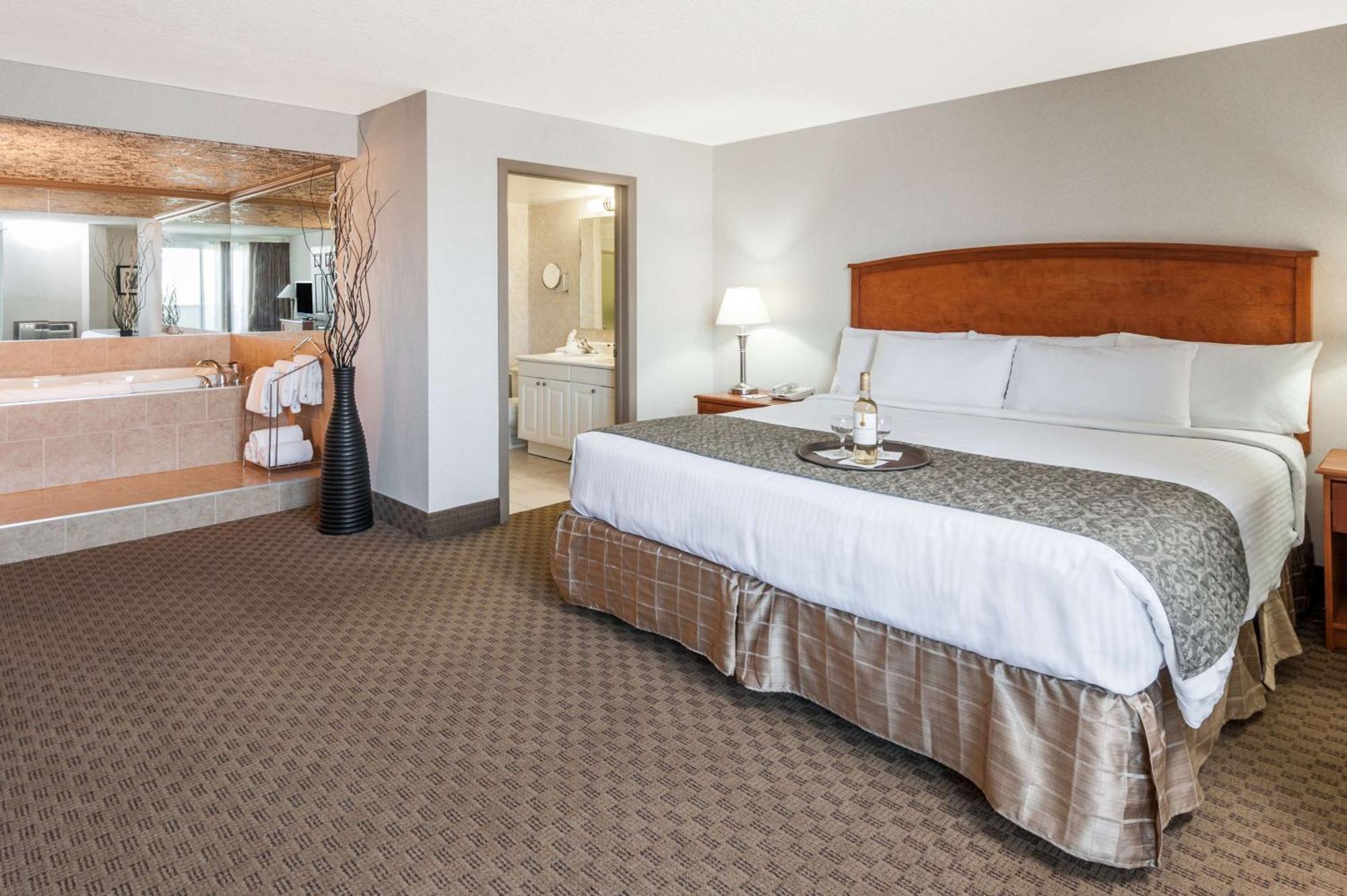 Ramada By Wyndham Edmonton South Ξενοδοχείο Εξωτερικό φωτογραφία