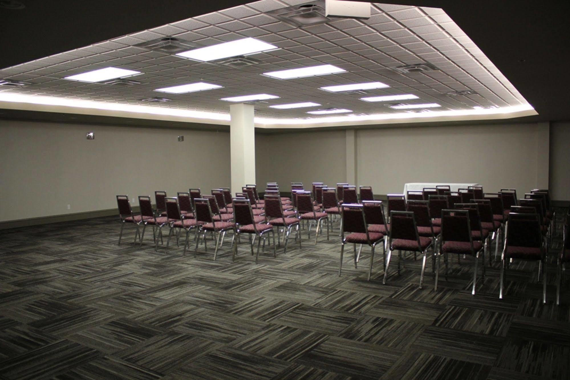 Ramada By Wyndham Edmonton South Ξενοδοχείο Εξωτερικό φωτογραφία