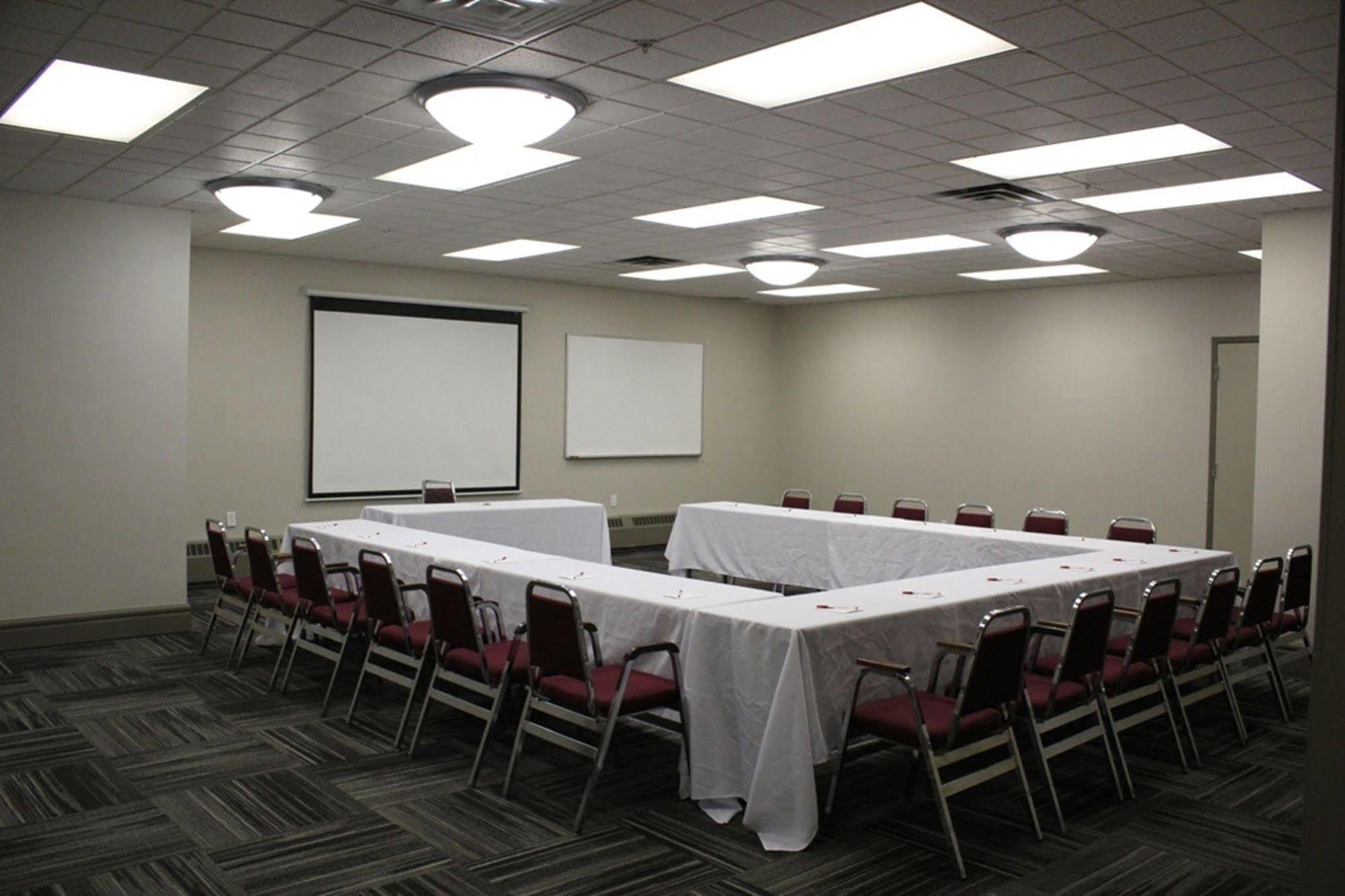 Ramada By Wyndham Edmonton South Ξενοδοχείο Εξωτερικό φωτογραφία